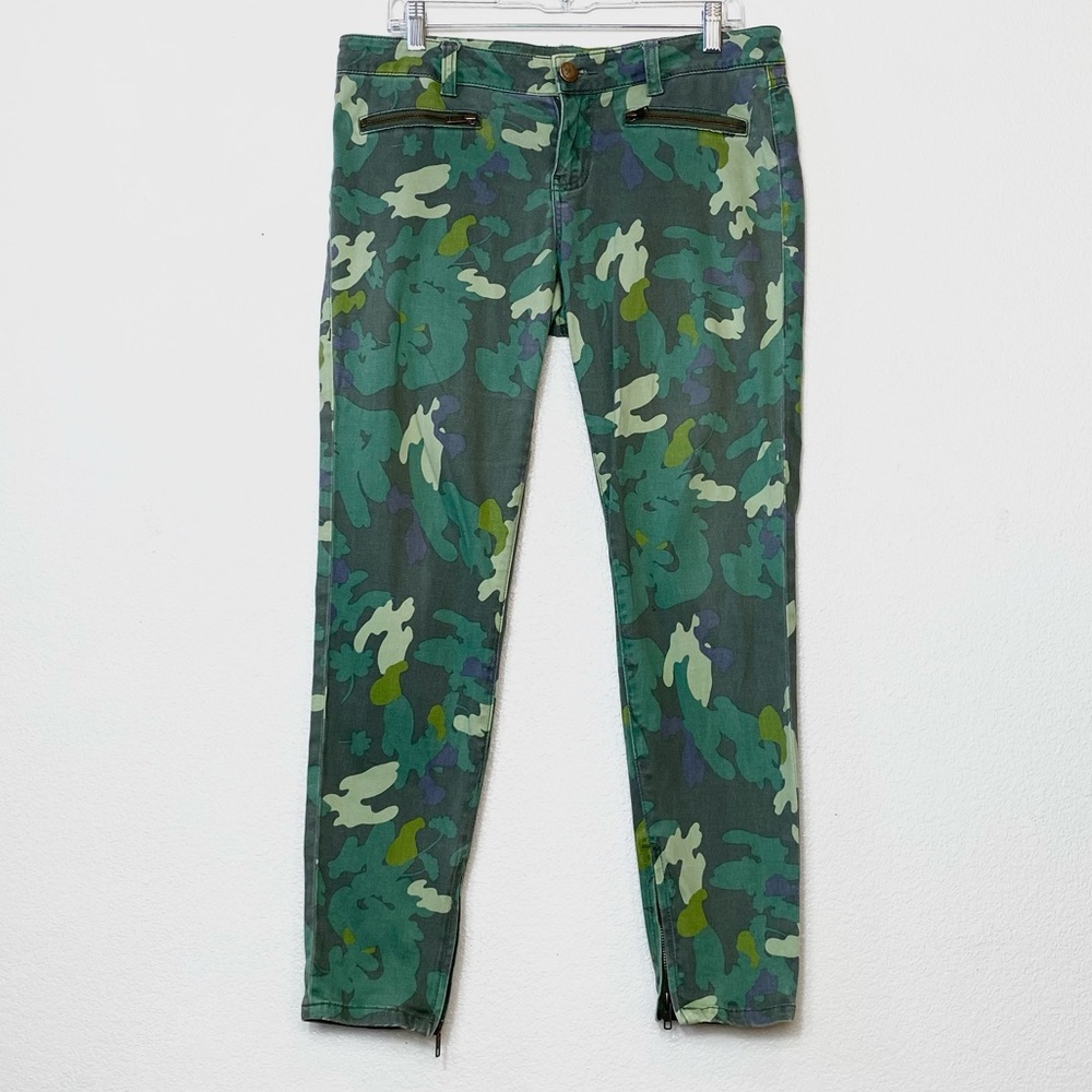 Cabi Green Clover Camo Zip Ankle Mid Rise Skinny Jeans